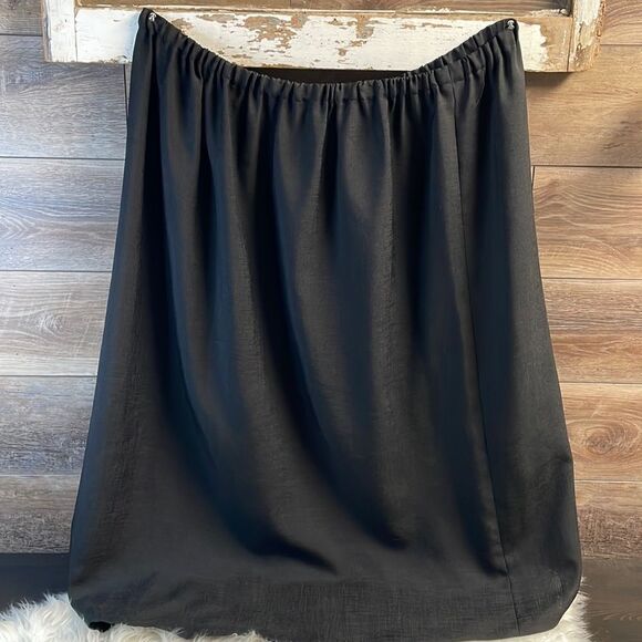 Plus Size Maxi Skirt, Waist Approx 24” , Black - Picture 1 of 3